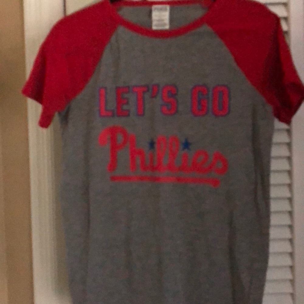 PINK Phillies T-shirt